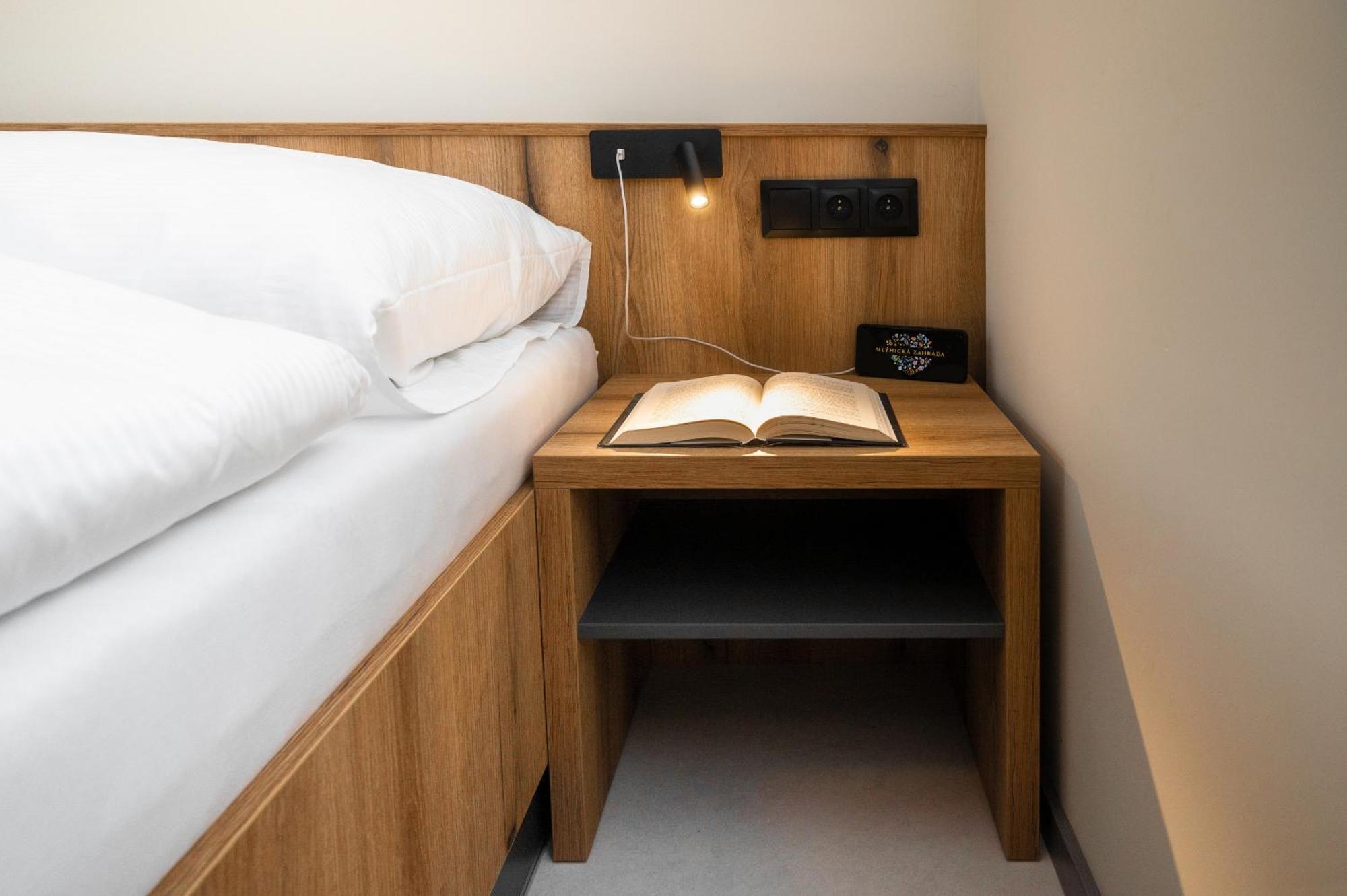 Mlynicka Zahrada Hotell Červená Voda Exteriör bild