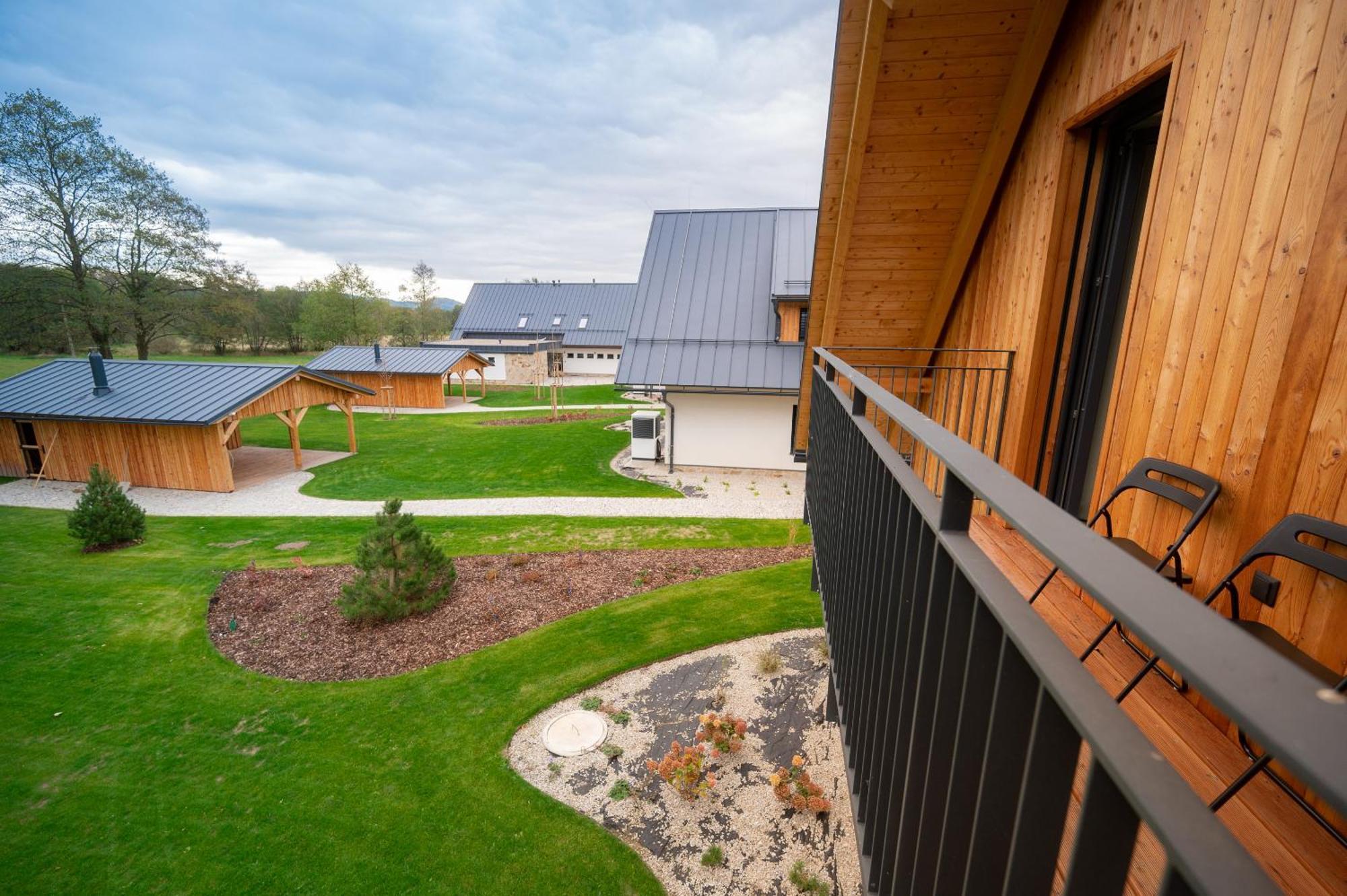Mlynicka Zahrada Hotell Červená Voda Exteriör bild