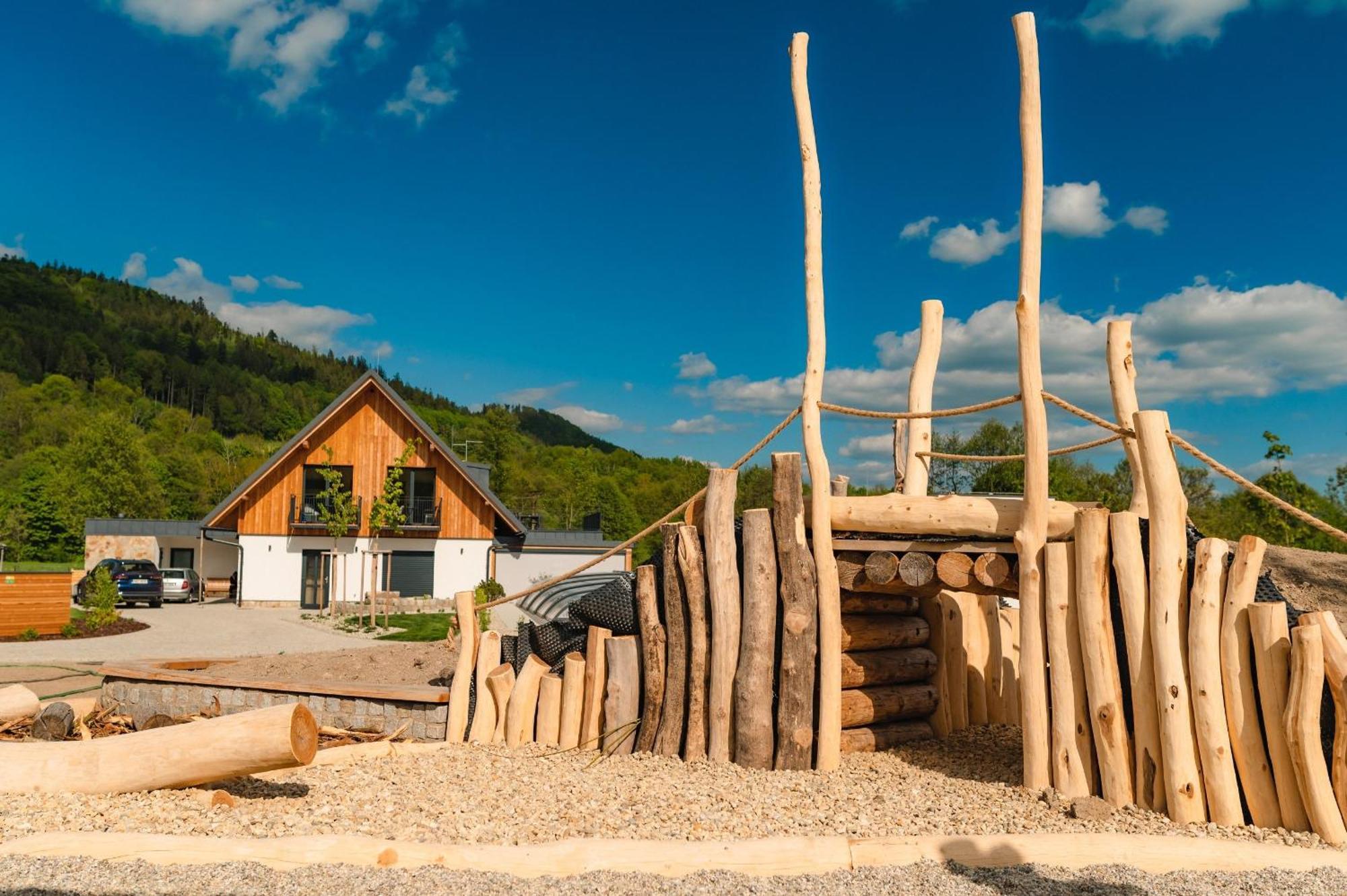 Mlynicka Zahrada Hotell Červená Voda Exteriör bild