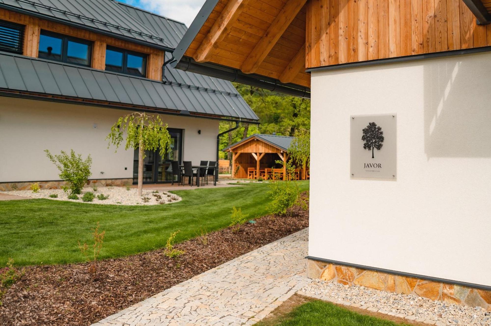 Mlynicka Zahrada Hotell Červená Voda Exteriör bild
